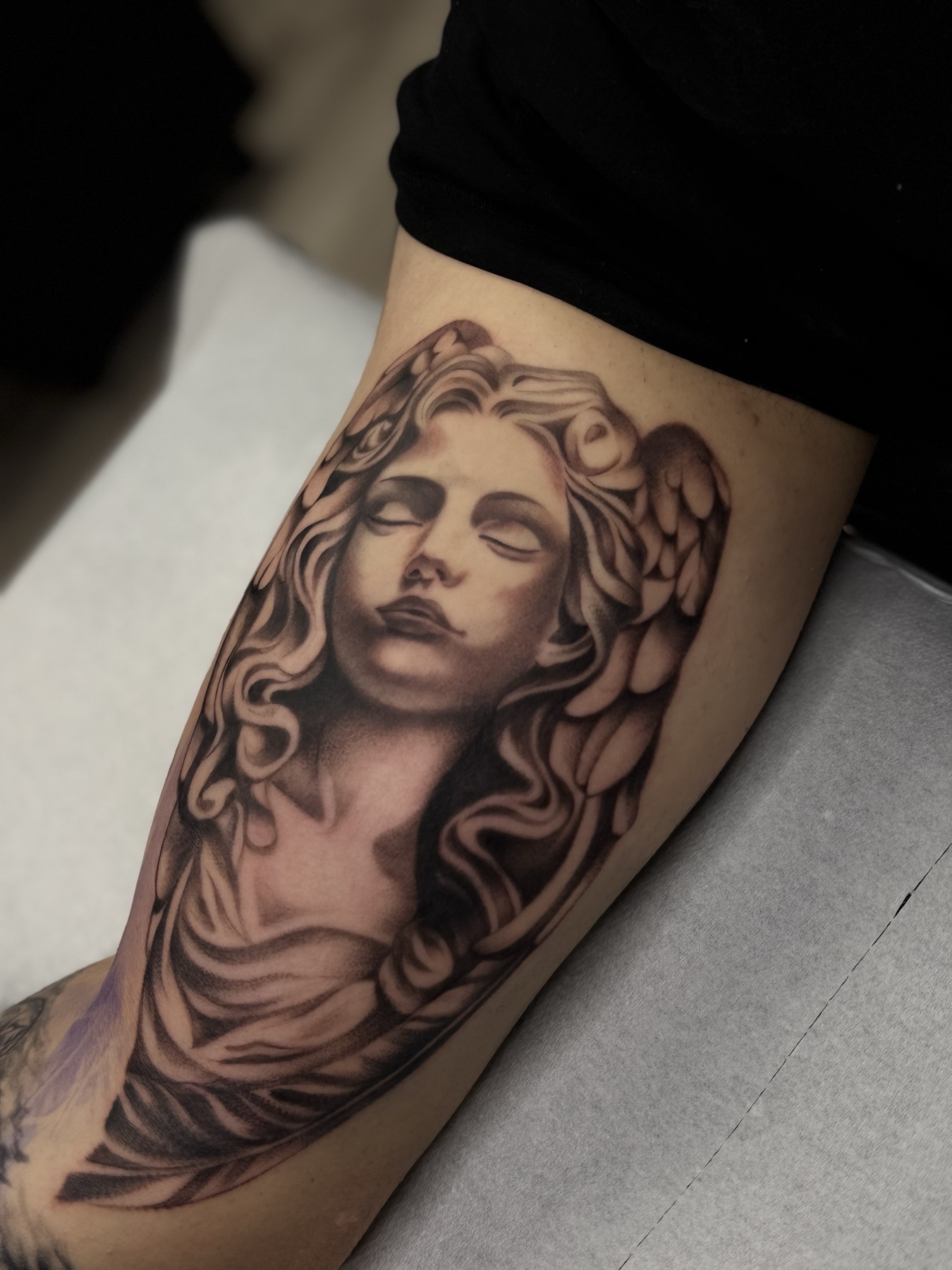 Tatuaj tatuaje black & grey realizat de Andreea la Ace Tattoo Bucuresti