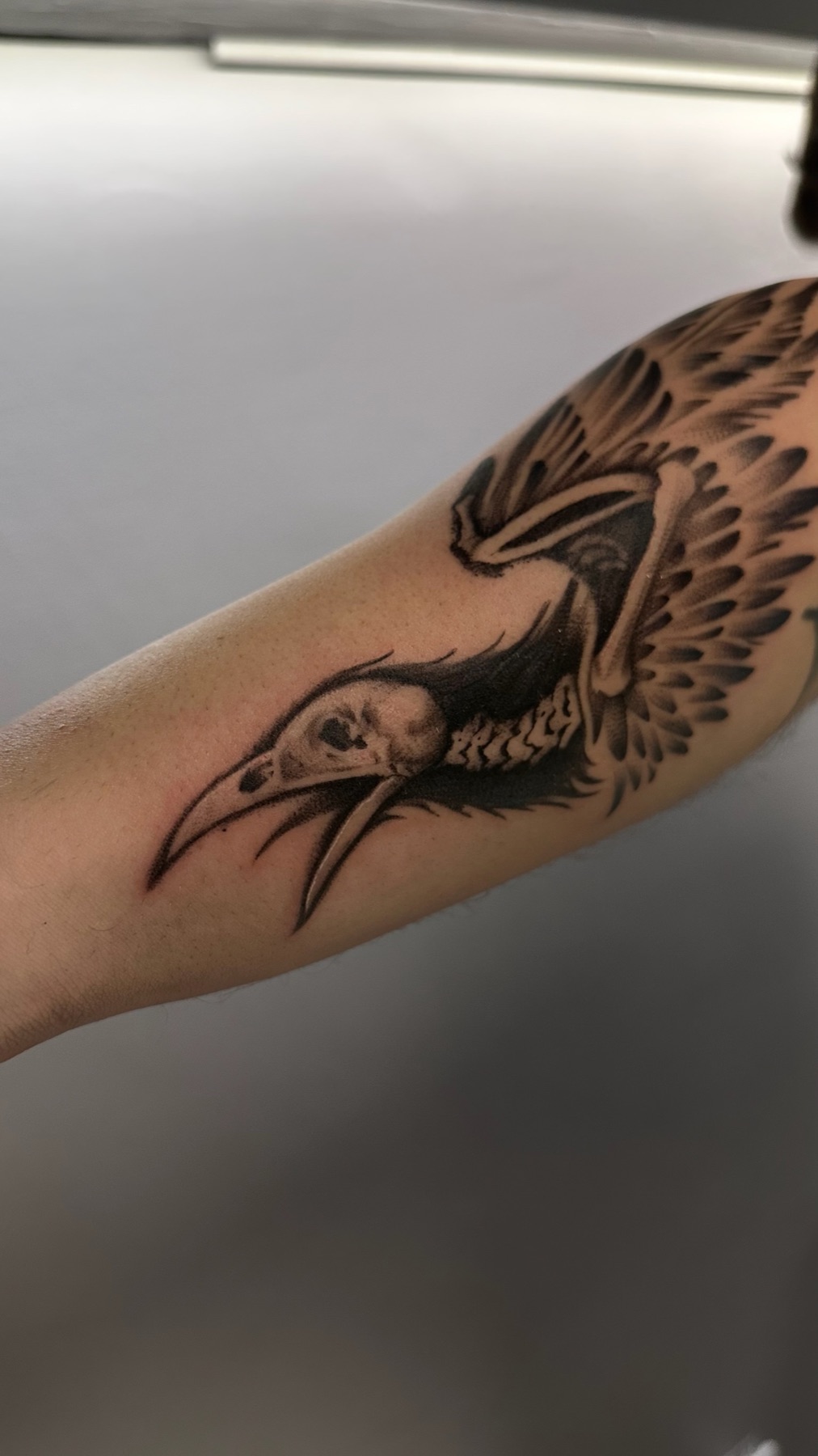 Tatuaj tatuaje black & grey realizat de Vlad Boit la Ace Tattoo Bucuresti