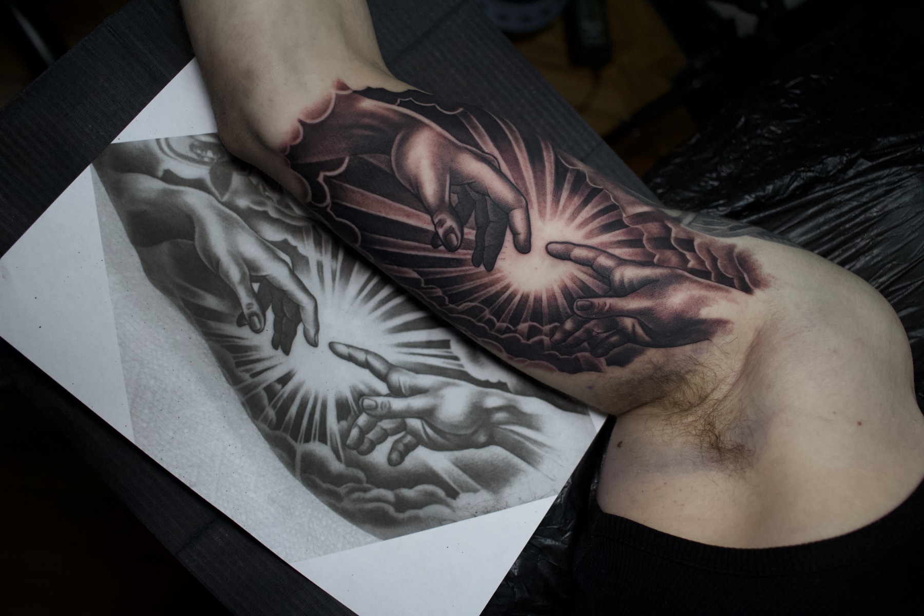 Tatuaj tatuaje black & grey realizat de Vlad Shulea la Ace Tattoo Bucuresti