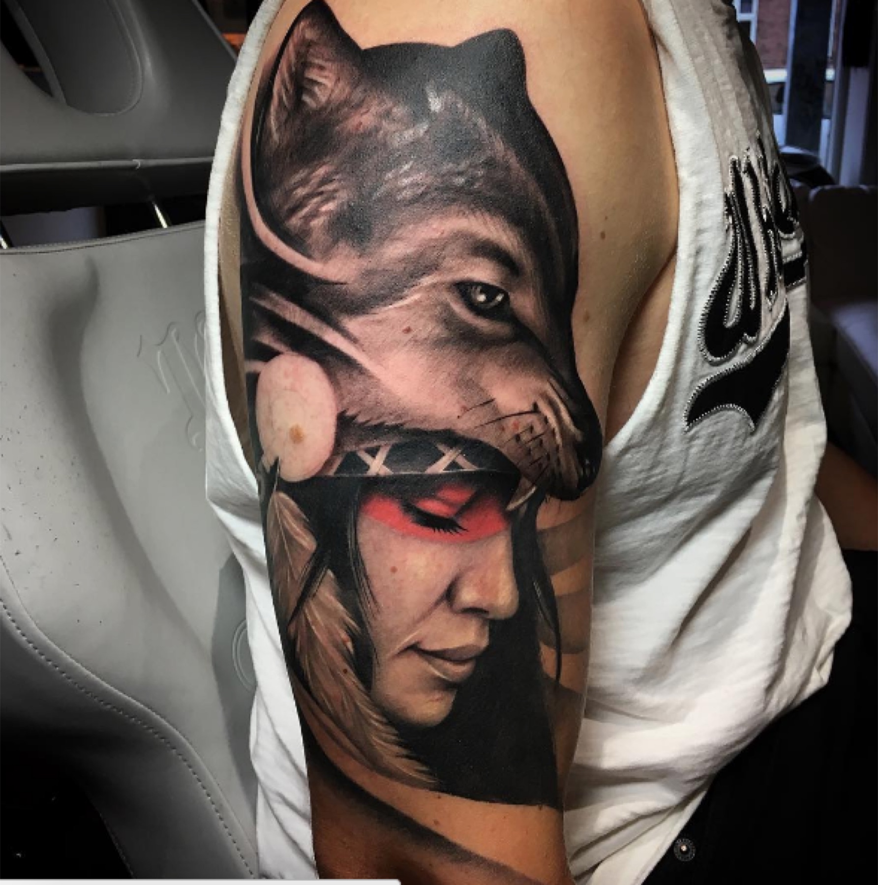 Tatuaj tatuaje black & grey realizat de Vlad Shulea la Ace Tattoo Bucuresti