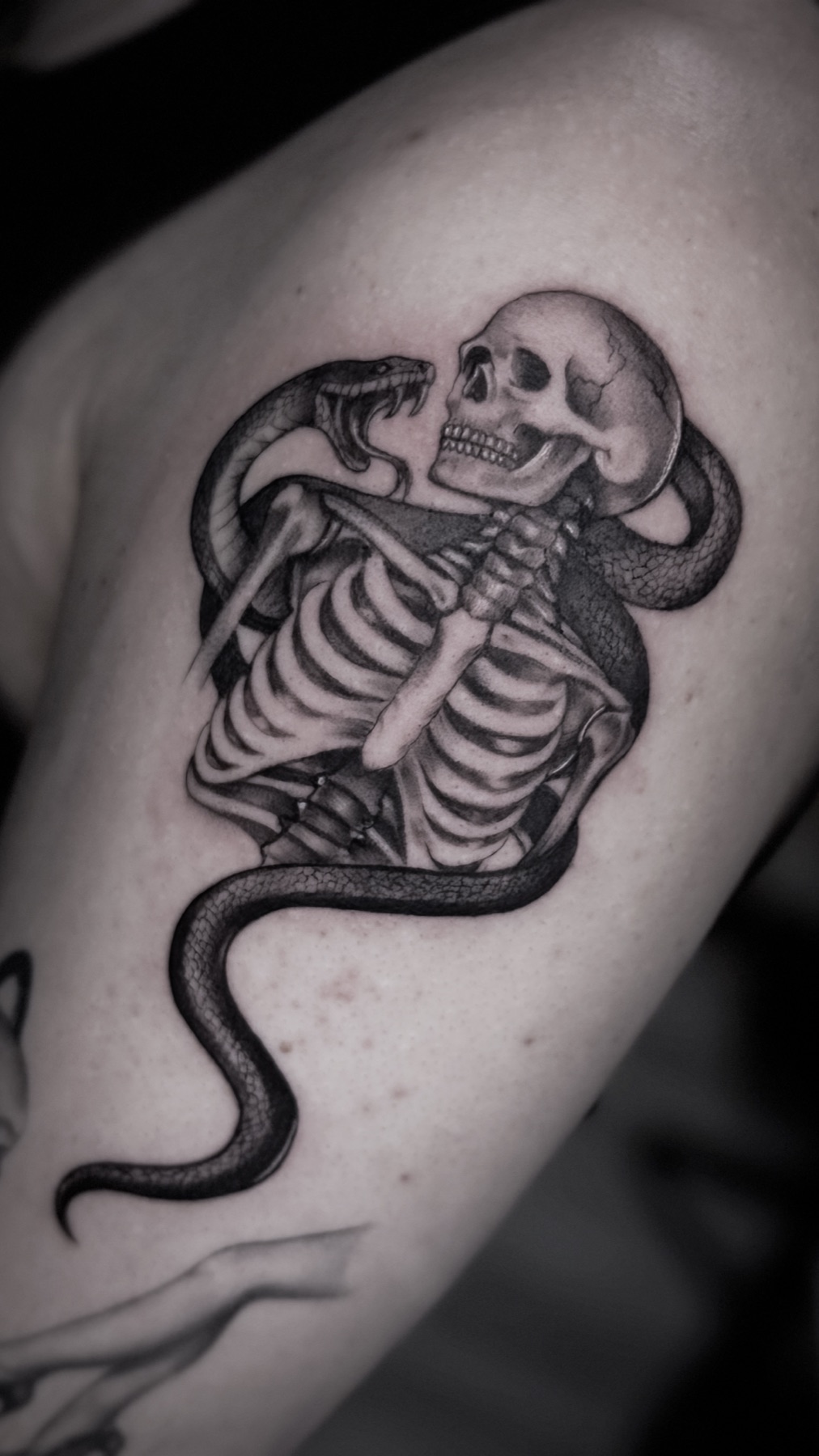 Tatuaj tatuaje black & grey realizat de Andreea la Ace Tattoo Bucuresti
