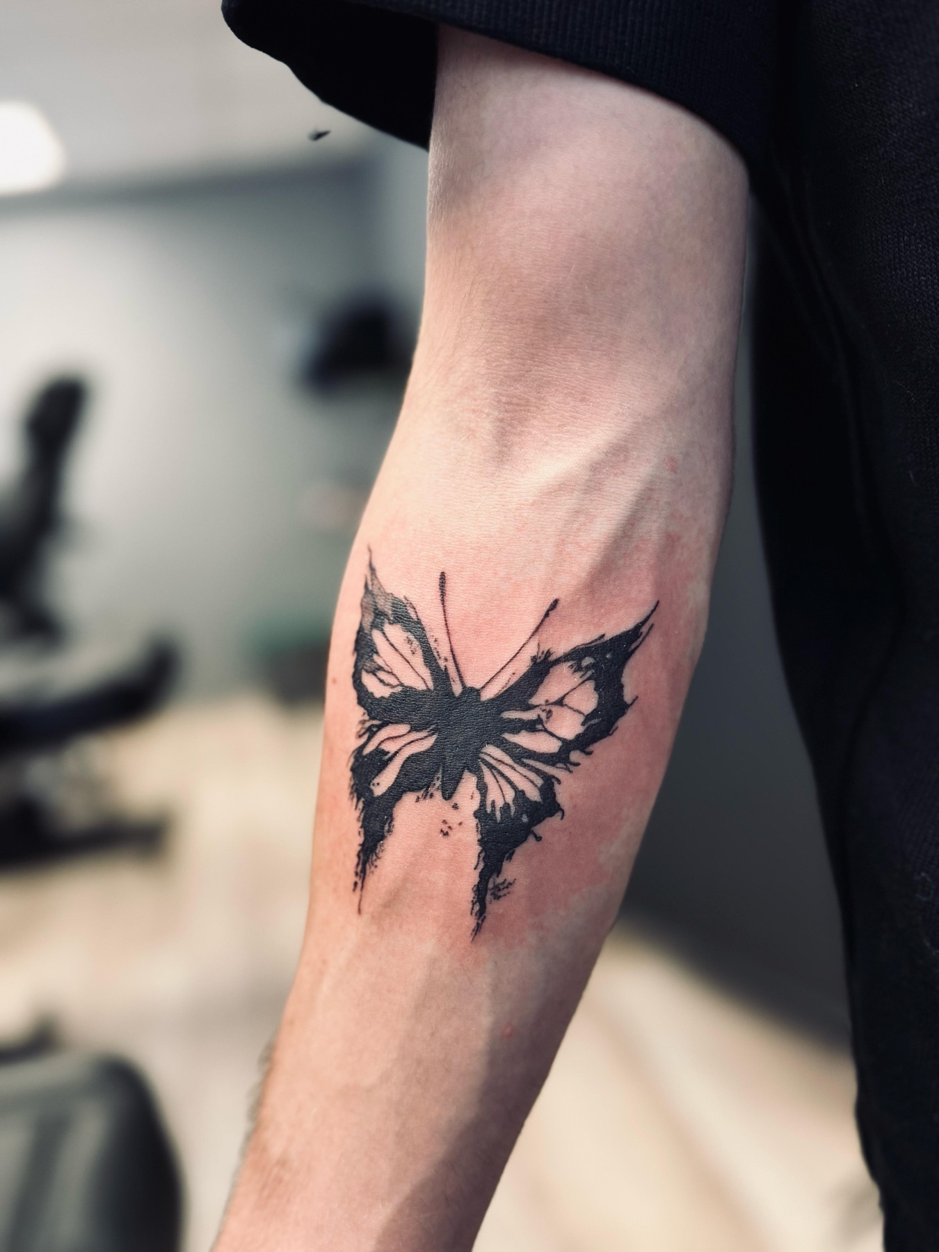 Tatuaj tatuaje blackwork realizat de Andreea la Ace Tattoo Bucuresti