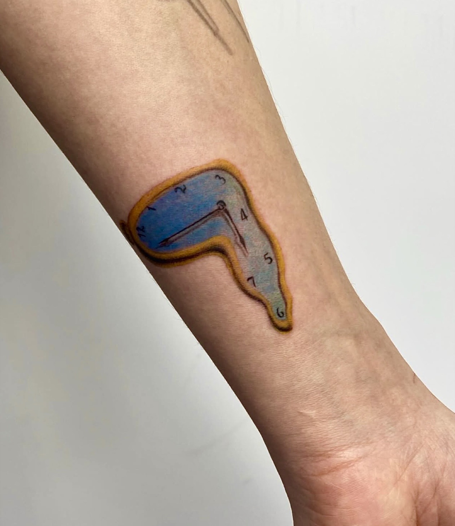 Tatuaj tatuaje color realizat de Vlad Boit la Ace Tattoo Bucuresti