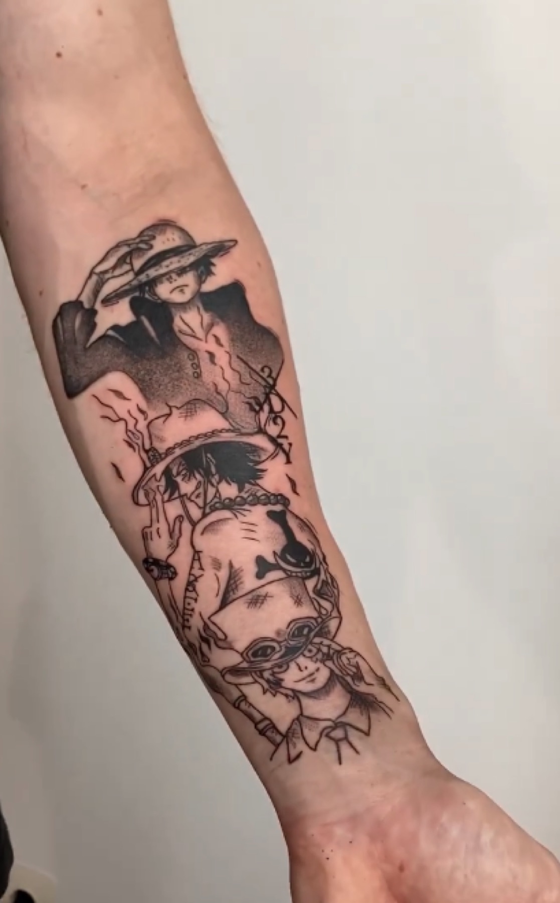 Tatuaj tatuaje japoneze realizat de Andreea la Ace Tattoo Bucuresti