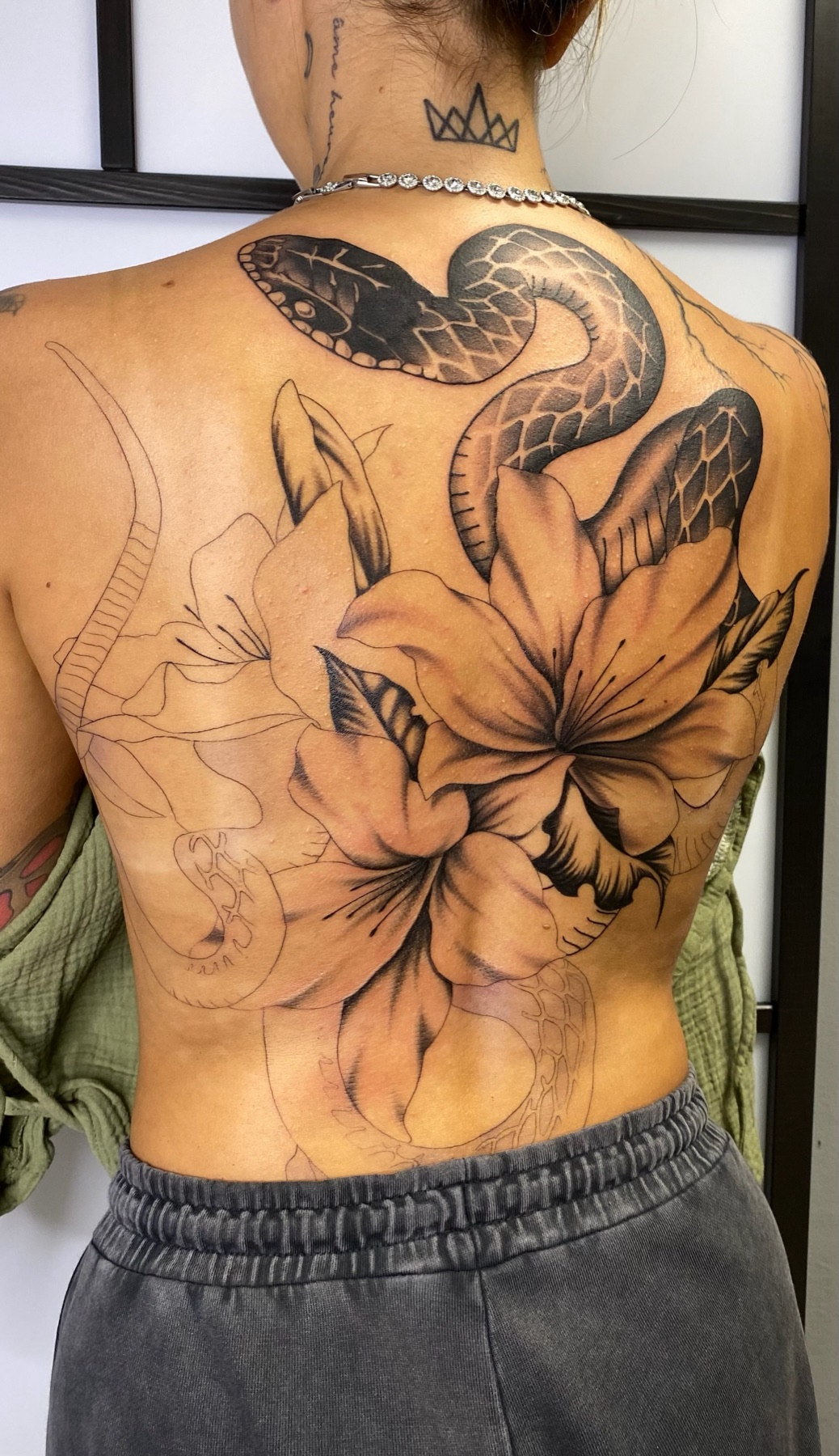 Tatuaj tatuaje japoneze realizat de Vlad Boit la Ace Tattoo Bucuresti
