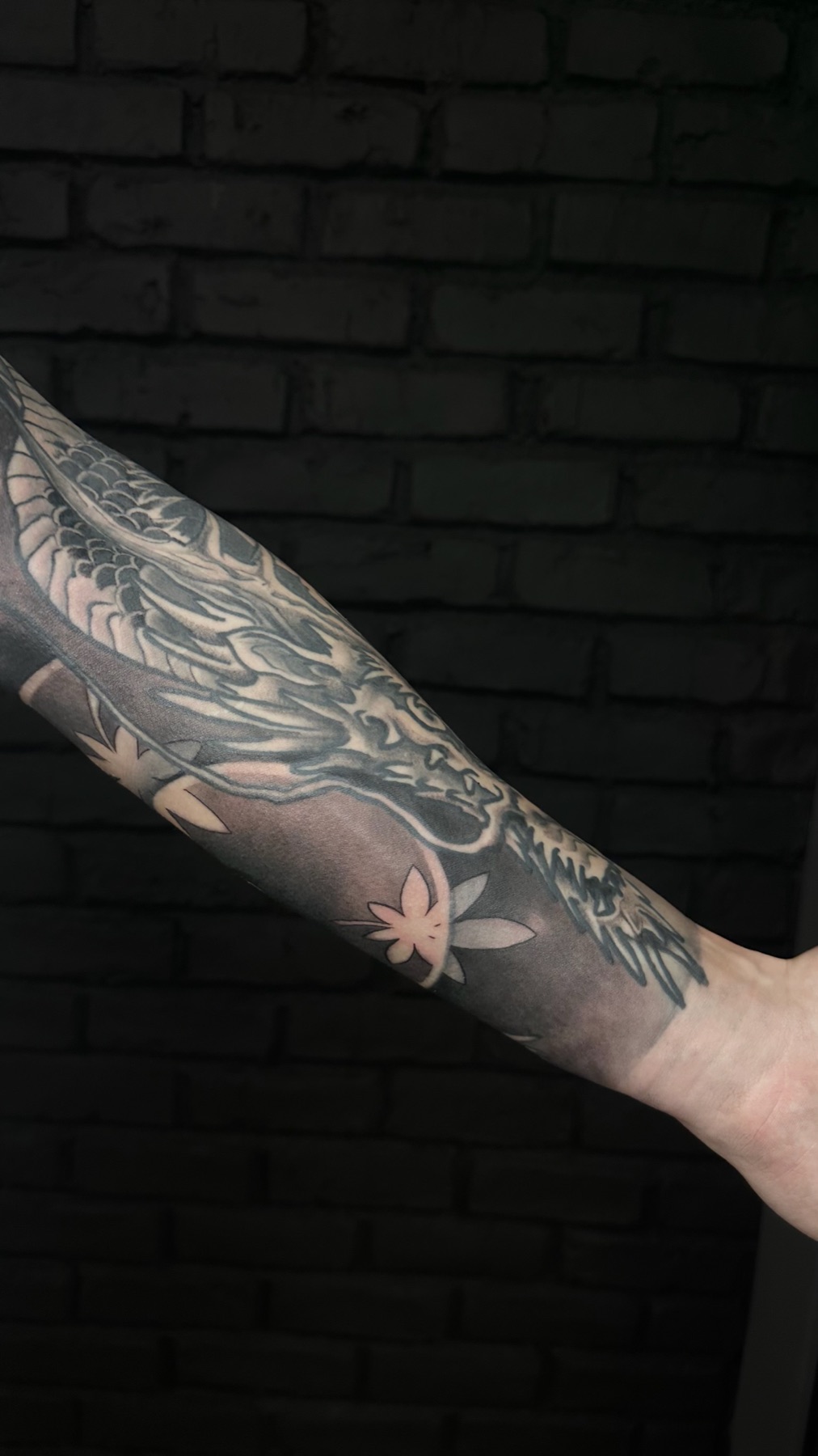 Tatuaj tatuaje japoneze realizat de Vlad Boit la Ace Tattoo Bucuresti