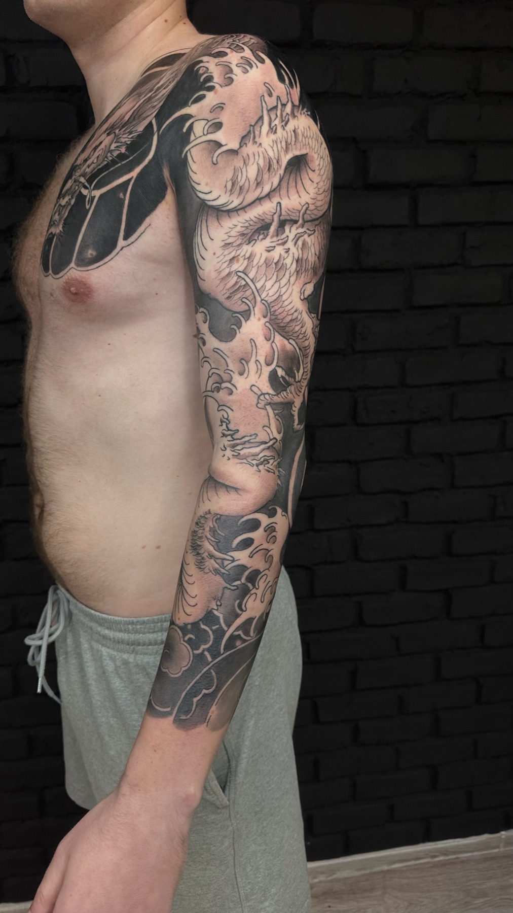 Tatuaj tatuaje japoneze realizat de Vlad Boit la Ace Tattoo Bucuresti