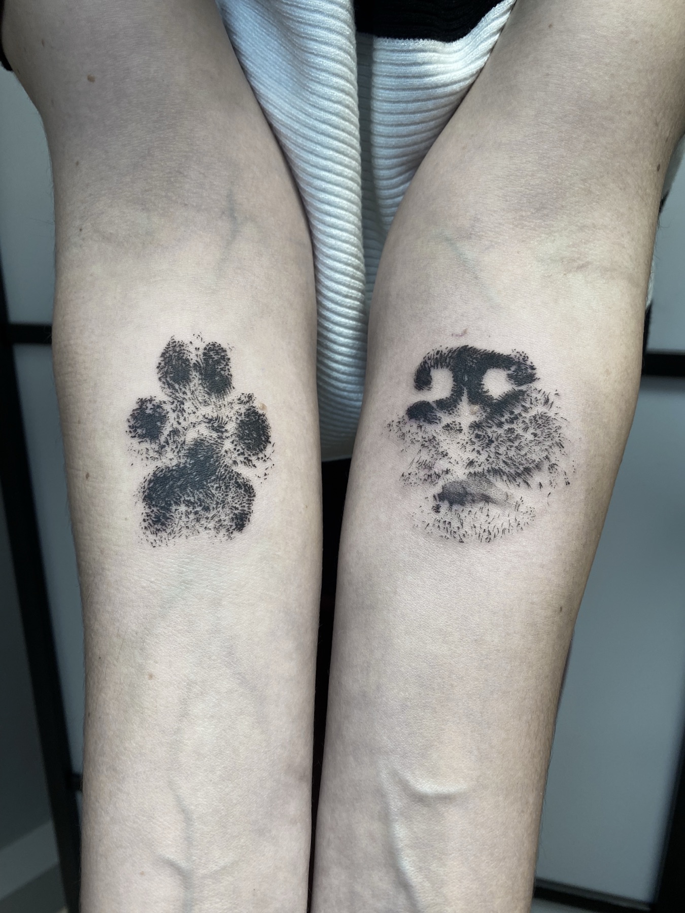 Tatuaj tatuaje microrealism realizat de Rox la Ace Tattoo Bucuresti
