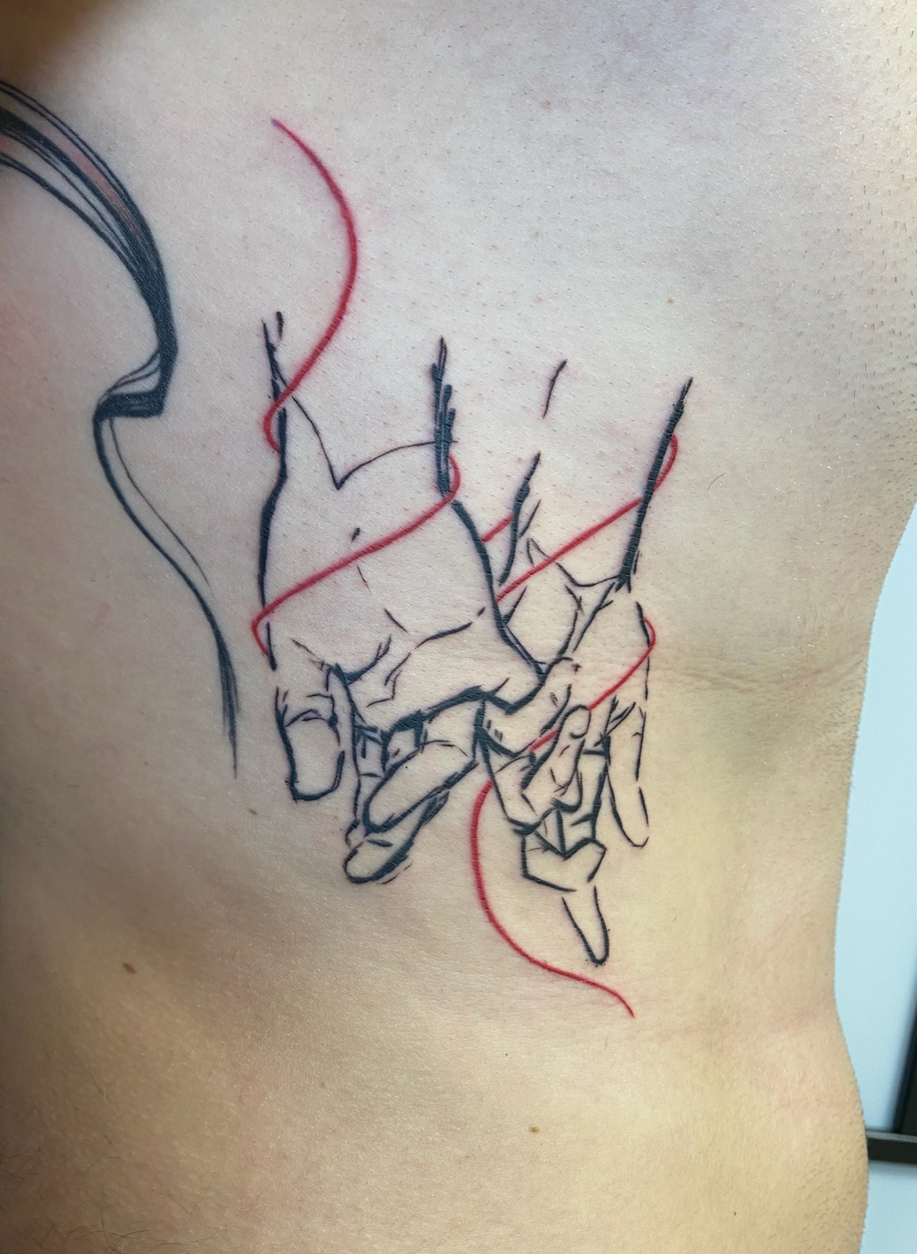 Tatuaj tatuaje mici realizat de Rox la Ace Tattoo Bucuresti