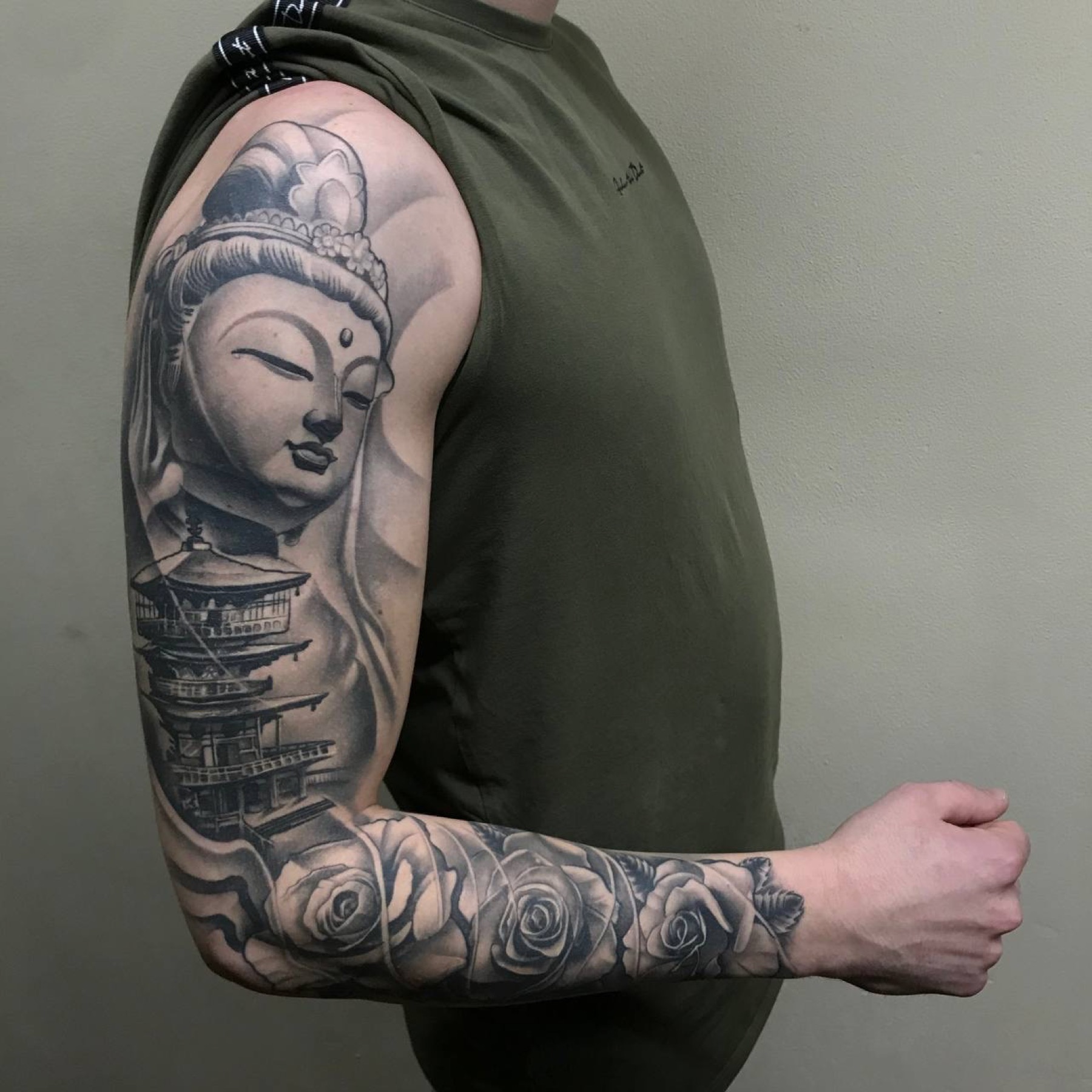 Tatuaj realism realizat de Vlad Shulea la Ace Tattoo Bucuresti