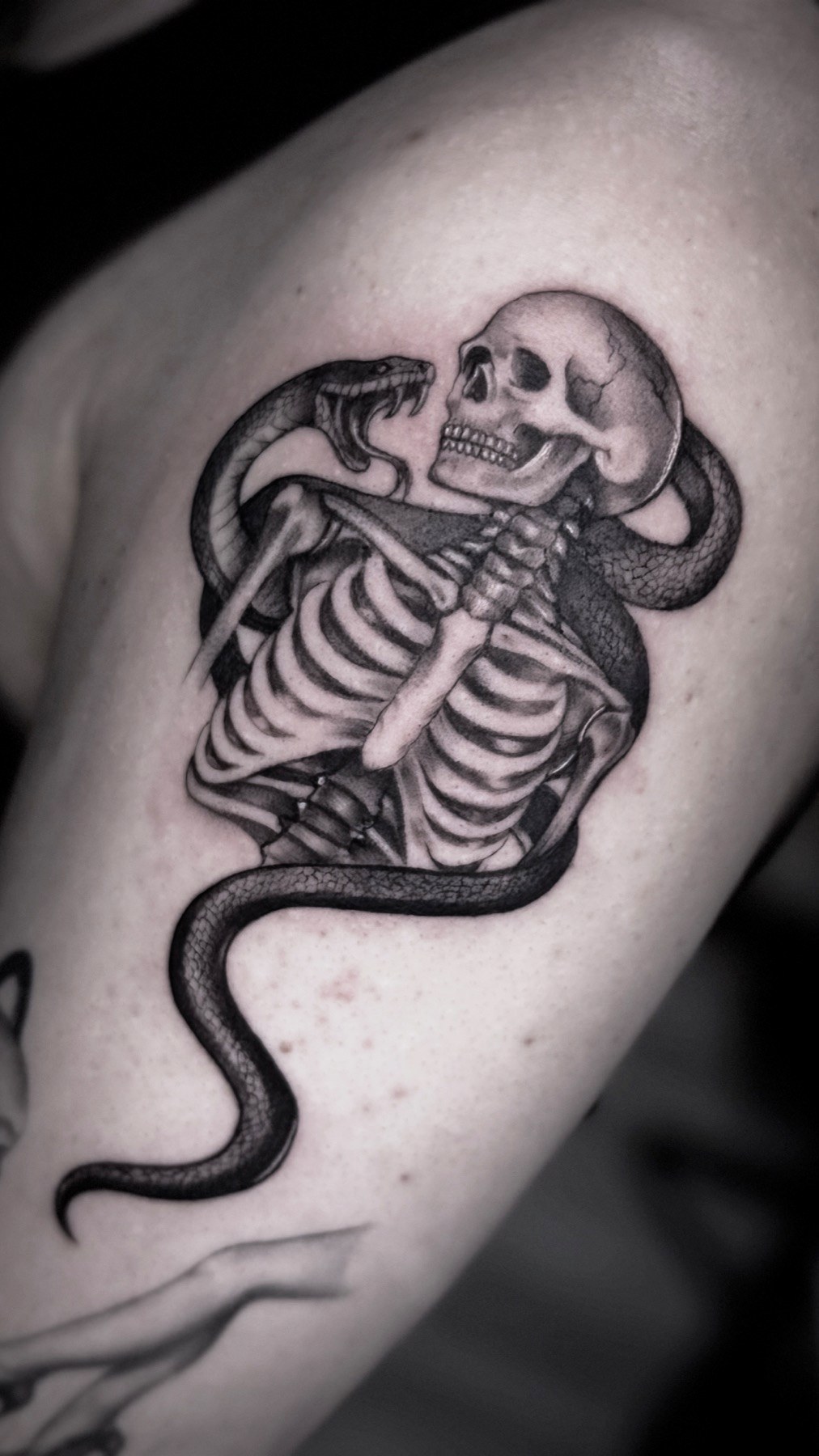 Tatuaj tatuaje black & grey realizat de Andreea la Ace Tattoo Bucuresti