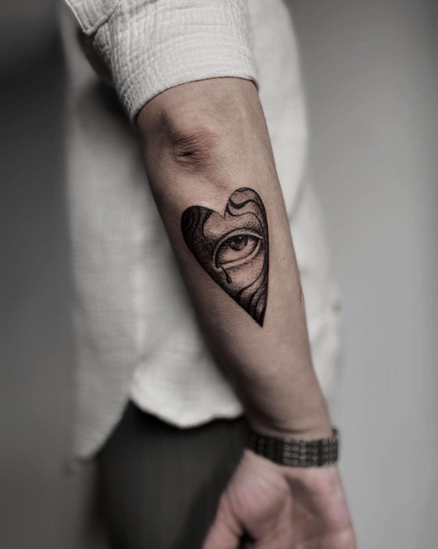 Tatuaj tatuaje blackwork realizat de Andreea la Ace Tattoo Bucuresti