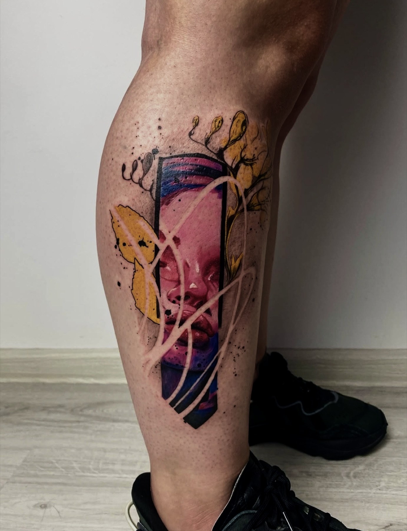 Tatuaj tatuaje color realizat de Vlad Boit la Ace Tattoo Bucuresti