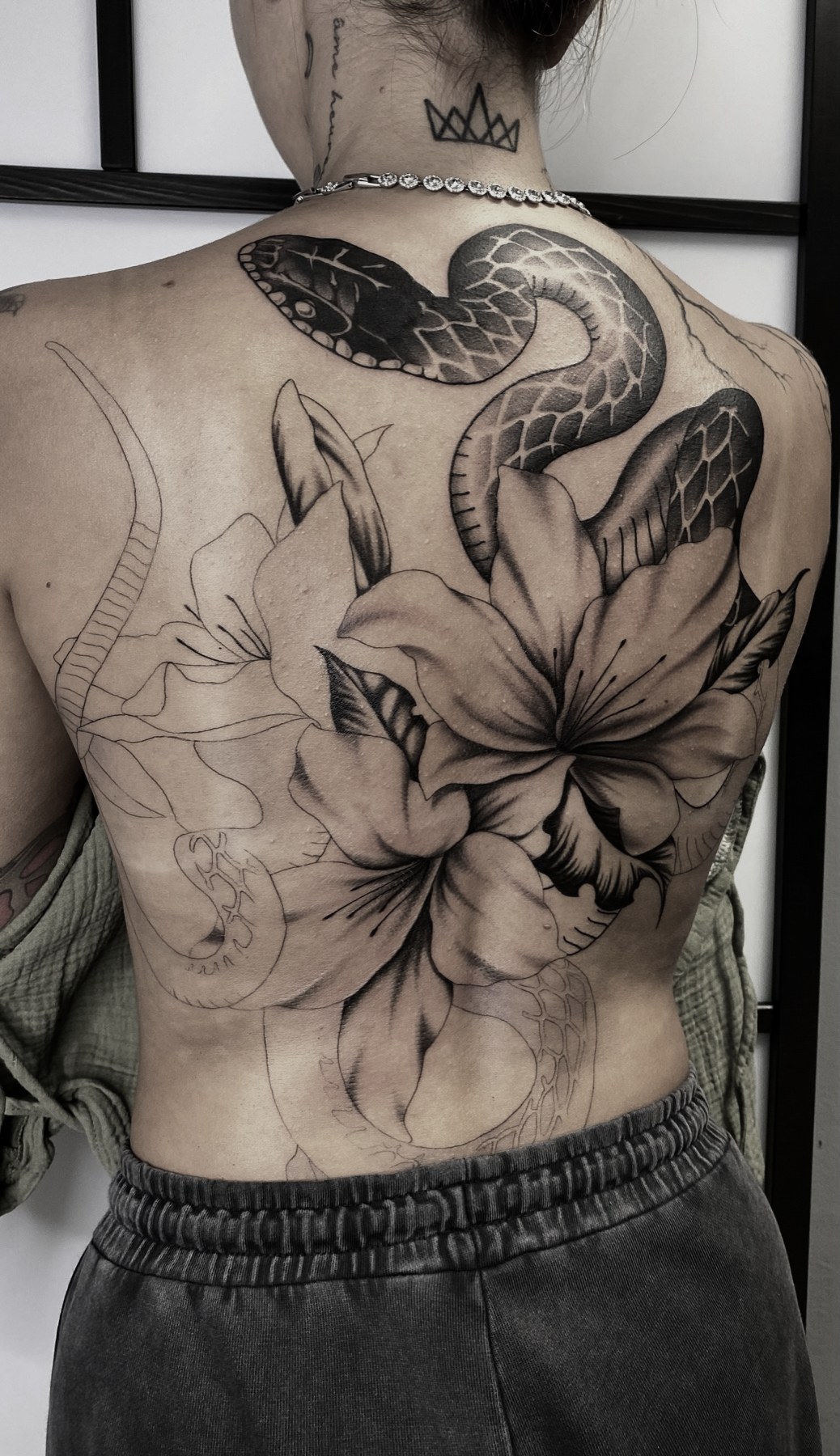 Tatuaj tatuaje japoneze realizat de Rox la Ace Tattoo Bucuresti