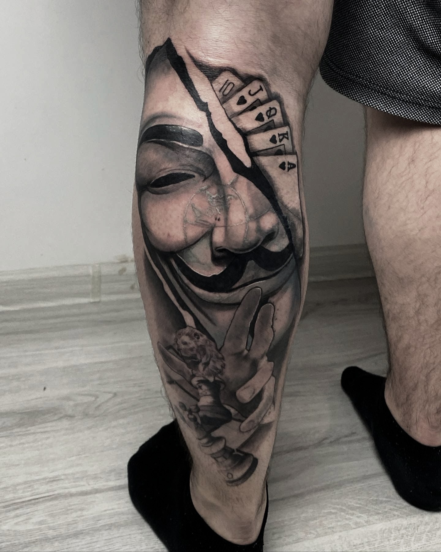 Tatuaj portret realizat de Vlad Shulea la Ace Tattoo București