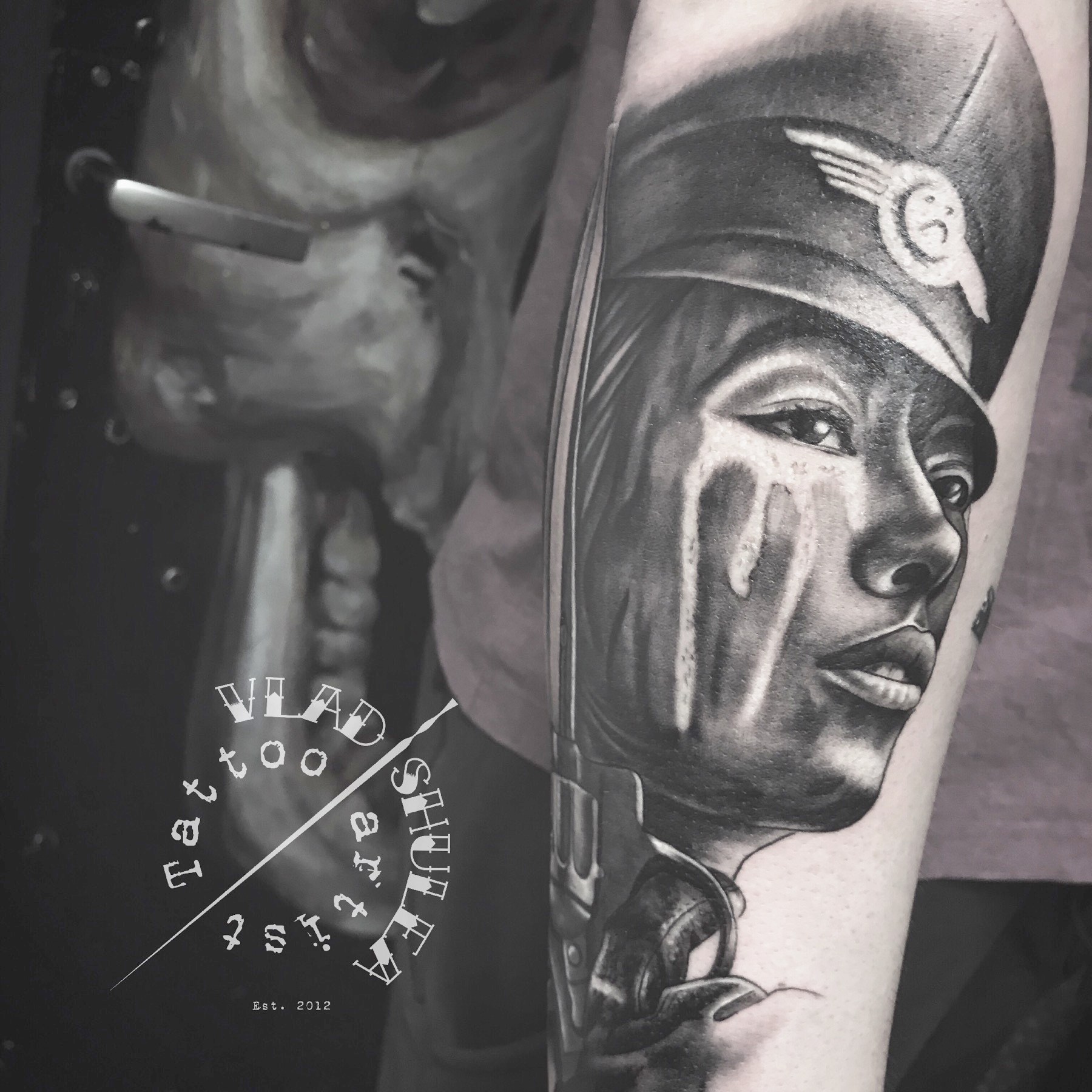 Tatuaj realism realizat de Vlad Shulea la Ace Tattoo Bucuresti