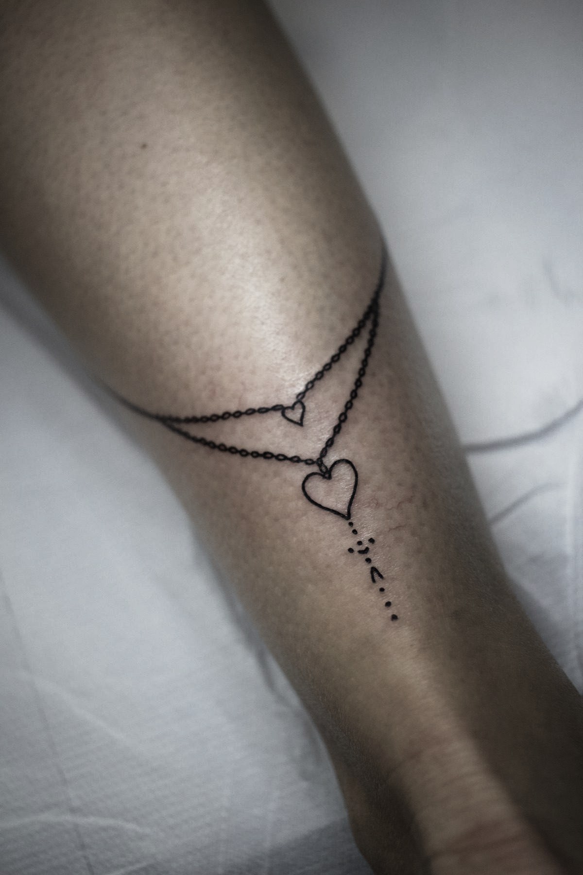 Tatuaj tatuaje mici realizat de Vlad Shulea la Ace Tattoo Bucuresti