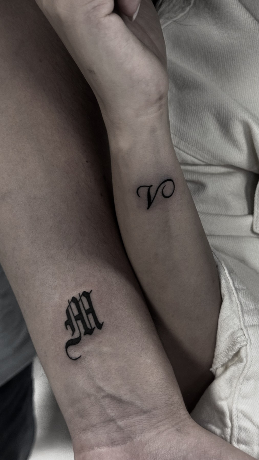 Tatuaj tatuaje mici realizat de Vlad Shulea la Ace Tattoo Bucuresti