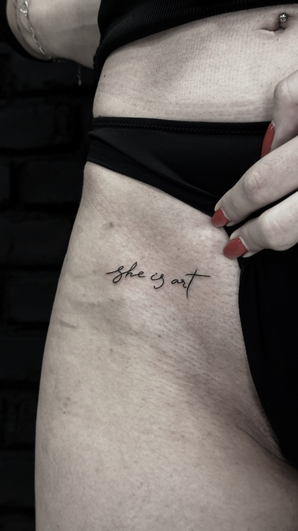Tatuaj tatuaje mici realizat de Vlad Shulea la Ace Tattoo Bucuresti