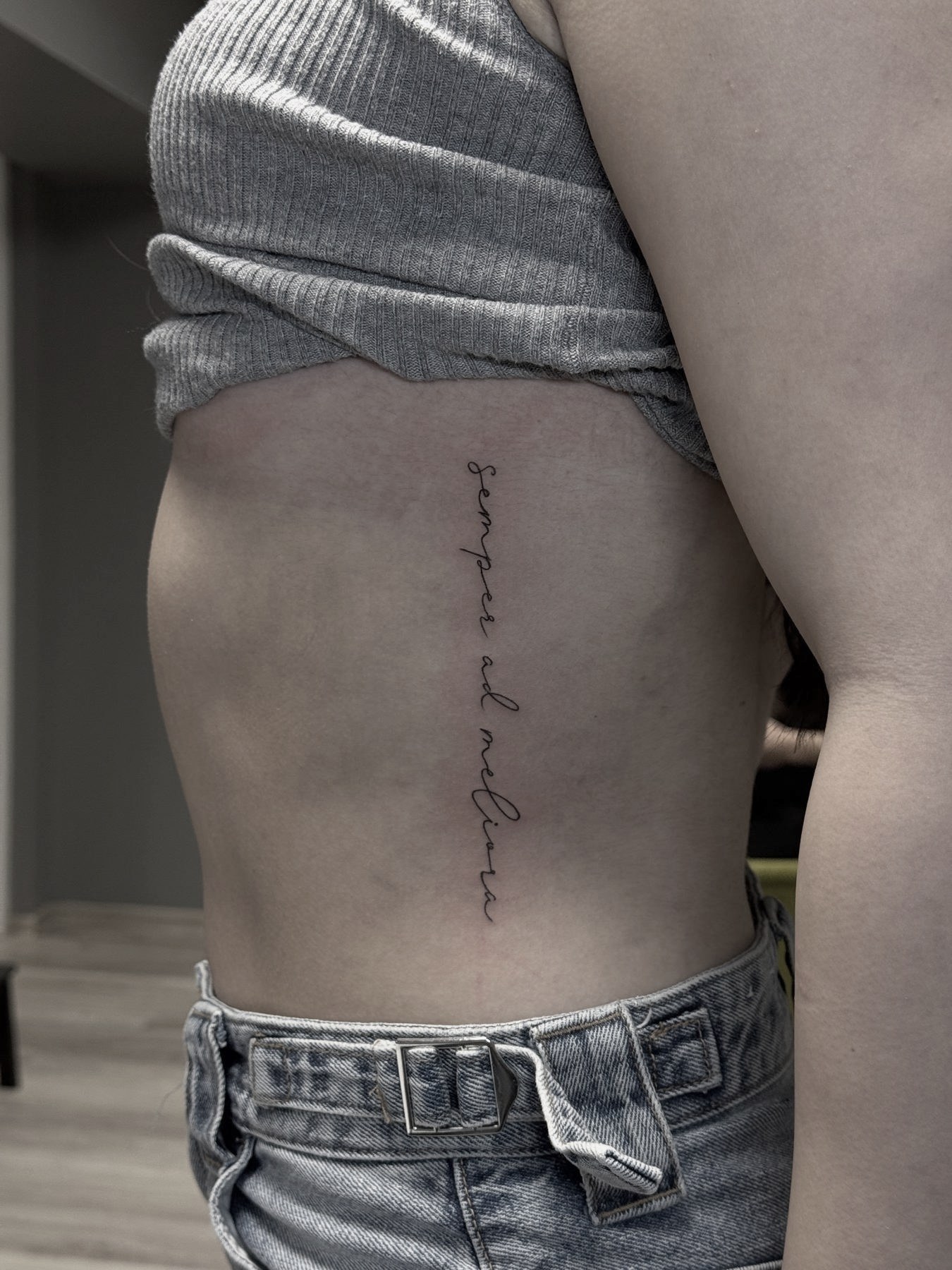Tatuaj tatuaje mici realizat de Vlad Shulea la Ace Tattoo Bucuresti